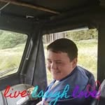 Debbie Low - @debbie.low.908 - Instagram