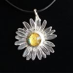 Debbie Lowe. - @debbielowejewellery - Instagram