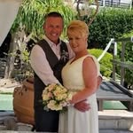 Debbie MacKenzie - @debbie.mackenzie.37 - Instagram