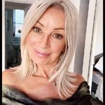 Debbie McCabe - @debbie.tant - Instagram