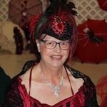 Debbie Parham Bates - @craftydebee - Instagram