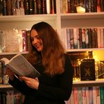 Debbie’s Little Book Place - @debbies_littlebookplace - Instagram