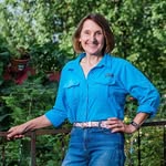 Debbie Rea - garden speaker & blogger - @thegardenerwife - Instagram