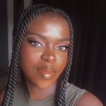 Oluwaseun - @debbiereal_beauty_glam - Instagram