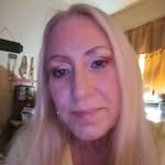 Debbie Hinton Reader - @debiloulou59 - Instagram