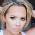debbiereader - @debbiedubeke - Instagram