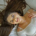@debbi.esandra - Instagram