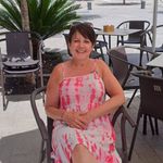 Debbie Shields - @debbie.shields.3597 - Instagram