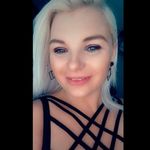 Debbie Shields - @debs_86 - Instagram