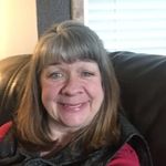 Debbie Shoemaker - @dbeesue57 - Instagram