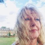 Debbie Simmonds - @debbiewitch65 - Instagram