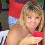 Debbie Simmonds - @swan.05 - Instagram