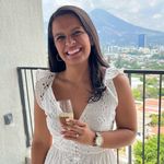 Deborah Valencia - @debbievalencia6 - Instagram
