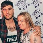 Debbie Waller - @dizzybabe33 - Instagram