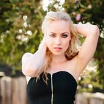 @debby_morris - Instagram