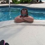 Debby Reyes - @debbyreyes44 - Instagram