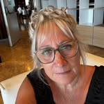 Debbie Cleary - @funnigirld - Instagram