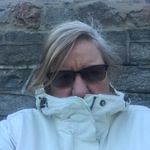 Deb Hart - @debi.hart.75 - Instagram