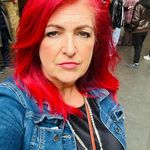 Debi Knight - @debi_knight - Instagram