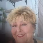Debi Miles - @debimiles28 - Instagram