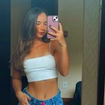 Debora Costa - @deboraa__costa - Instagram