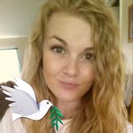 Debora Allen - @debbyallen21 - Instagram