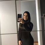 Débora Brum - @debora___brum - Instagram