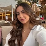 Débora Castro - @deboracastr_ - Instagram
