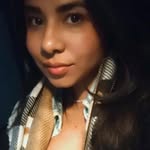Débora - @debora.cota - Instagram