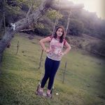 debora_vitoria - @debora._engel - Instagram