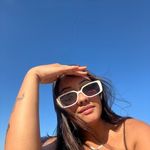 Debora Esteves - @deboraestevess - Instagram
