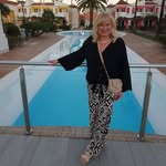 Debora Evans - @deboraevans8 - Instagram
