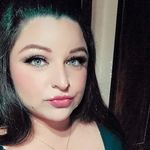 Debora Fabian - @debora.fabian.7 - Instagram