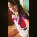 Débora flores - @deboraflores8487 - Instagram