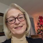 Deborah Gates - @deborah.gates2822 - Instagram