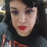 Debora - @deboragiles256 - Instagram