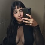 Debora Gonzalez - @debo.gnz - Instagram