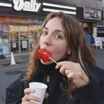 Débora Hillert - @deborahillert - Instagram