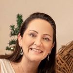 Débora Hoffmann - @deborahoffmann9 - Instagram