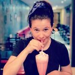 Debora Holtz - @deboraholtz - Instagram
