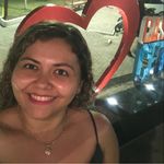 Débora Kochem - @deborakochem - Instagram