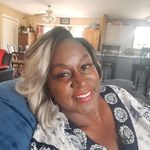 Debora A Lambert - @queen_de_lambert - Instagram