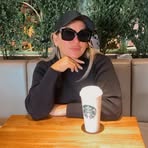 Debora Lee - Facebook