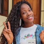 Debora Leonard - @debbiedebrah_ - Instagram