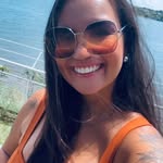 Débora Leonarde - @deboraleonarde - Instagram