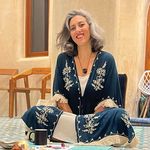 Yoga prenatal - @deboralugocoach - Instagram