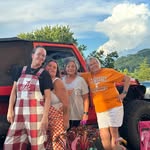Debora Anderson Manis - @truckerswifey36 - Instagram