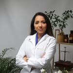 Dra. Debora Gomes - @deborapageestetica - Instagram