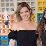 Débora Raquel Schutz - @debora_schutz_ - Instagram