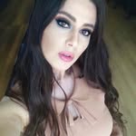 Débora Schutz - @deboraschutz75 - Instagram